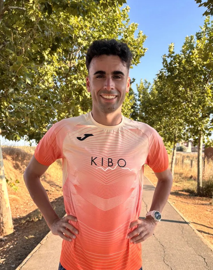 Andrés con la equipación de Kibo